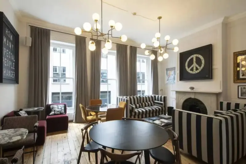 Tottenham Court Road Townhouse in Soho